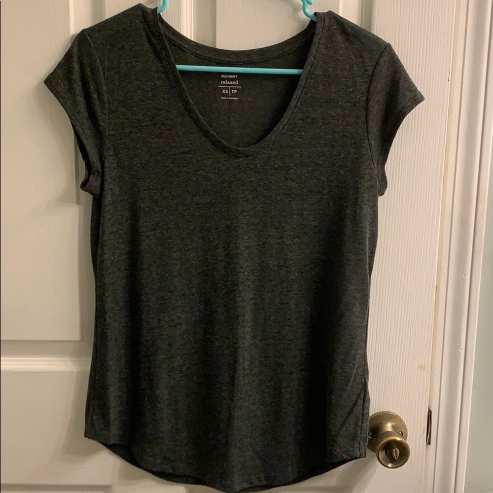 Old Navy tee
